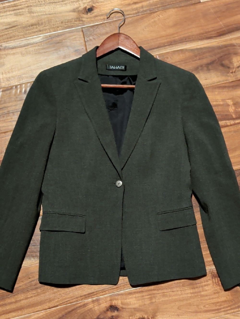 Tahari Olive Green Single-Button Women's Blazer